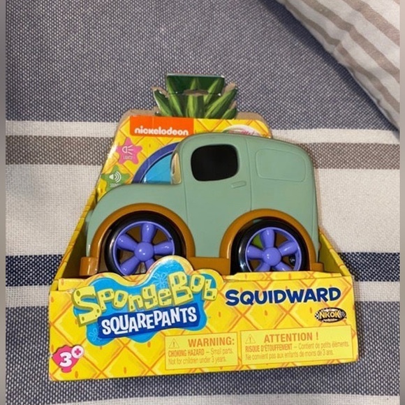 SQUIDWARD  toy car collectible NIB Nickelodeon SpongeBob SquarePants NKOK - Picture 1 of 5